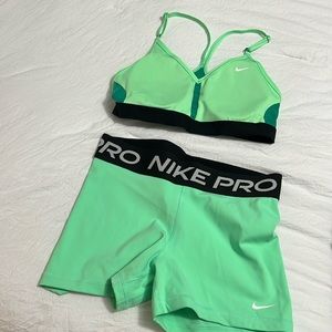 Nike PRO set